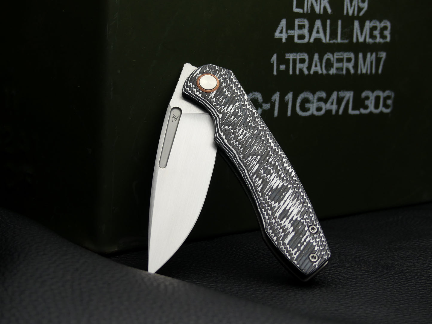 LEFTY Dawn Hand Rubbed Blade / Classic Handle Texture / White Storm Carbon Show Side Scale / Copper Accents (Copy)