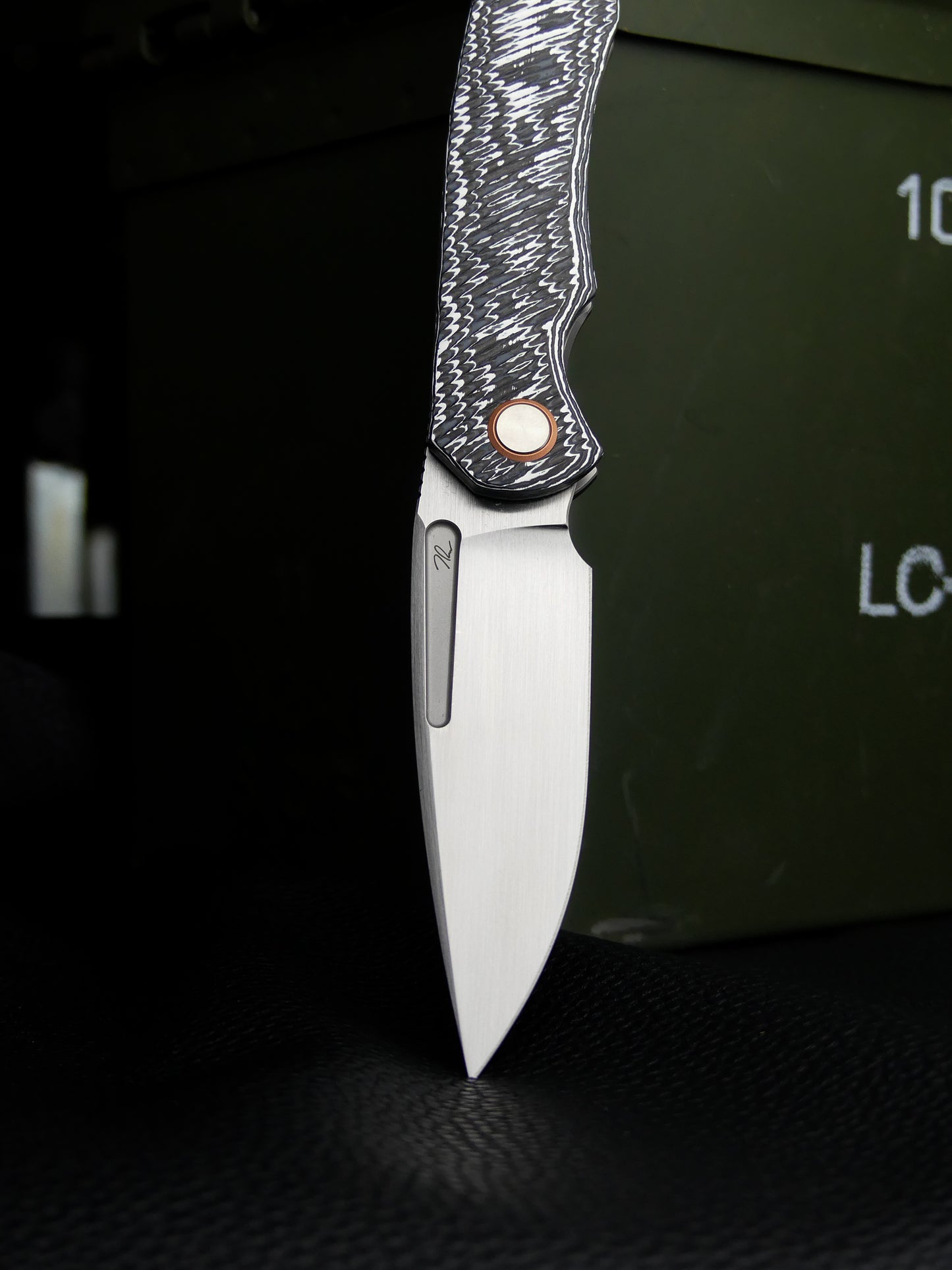 LEFTY Dawn Hand Rubbed Blade / Classic Handle Texture / White Storm Carbon Show Side Scale / Copper Accents (Copy)
